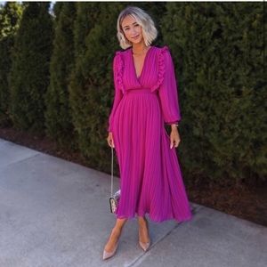 NWT Magenta Zara Dress